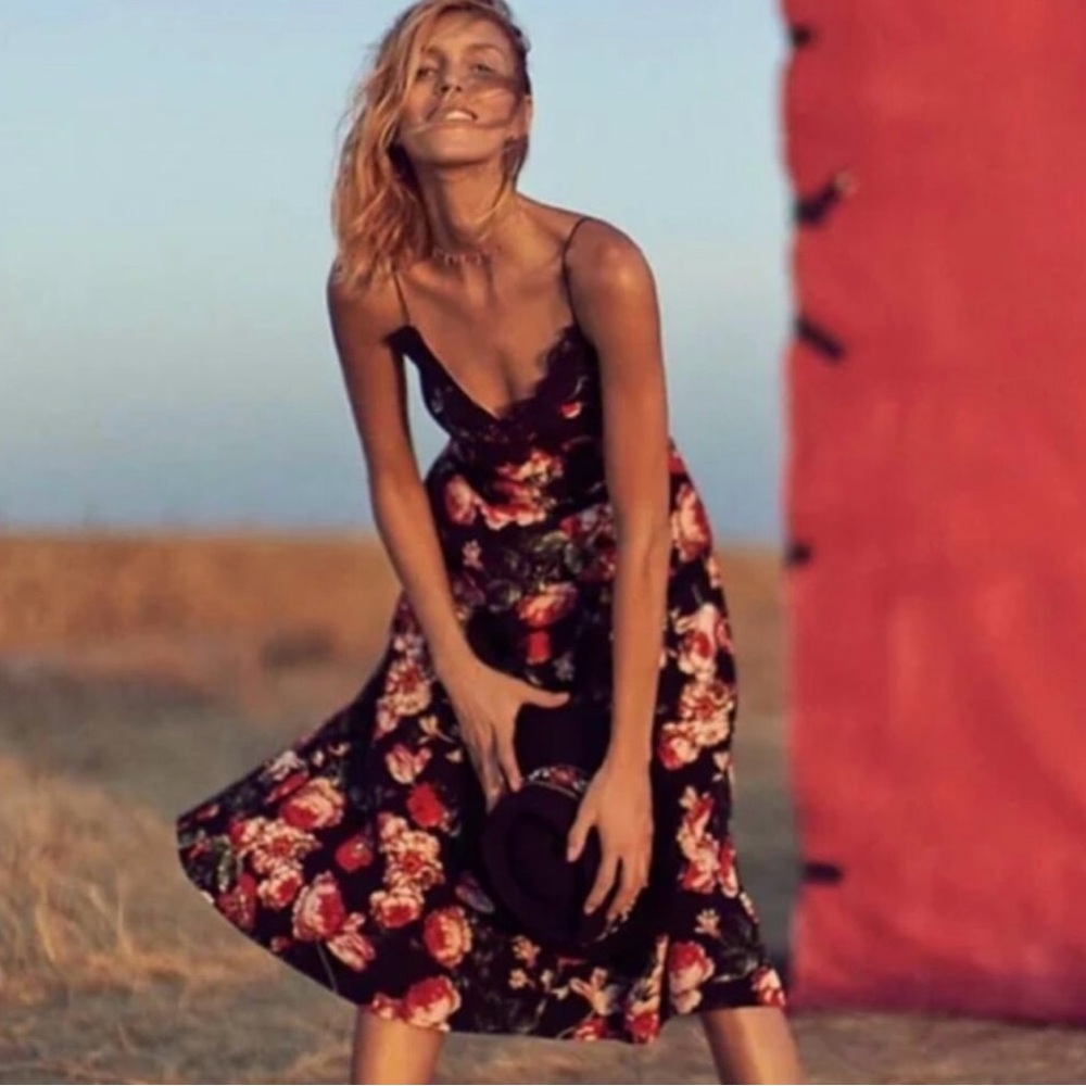 Anthropologie Foxiedox Dark Floral Lace Trim Midi Dress Size XS